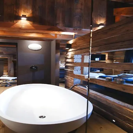 別荘 Casa Vacanze Michela コルティーナ・ダンペッツォ